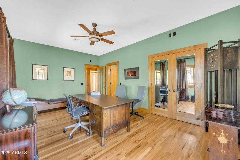 5926 E Vernon Ave-35