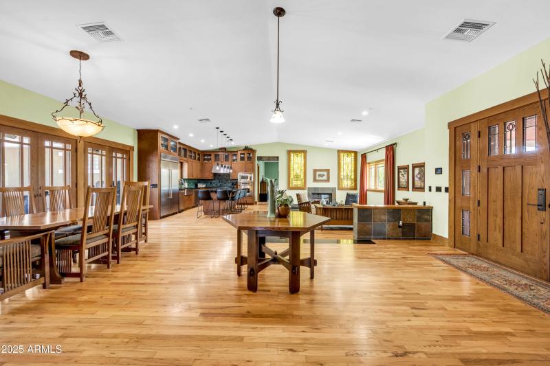 5926 E Vernon Ave-37