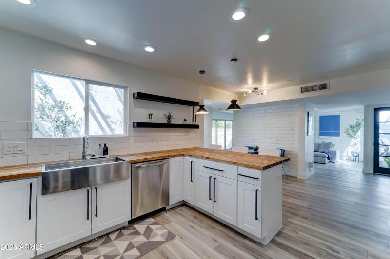 Light, bright & airy!