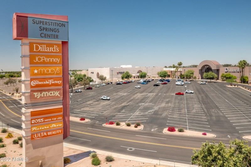 Superstition_Springs_Center_6555_E_South
