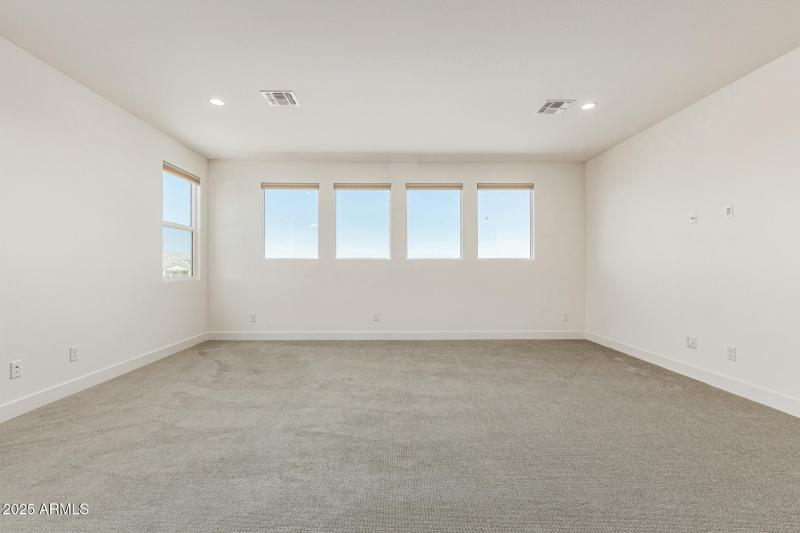 33 - Crawfordsville 17360