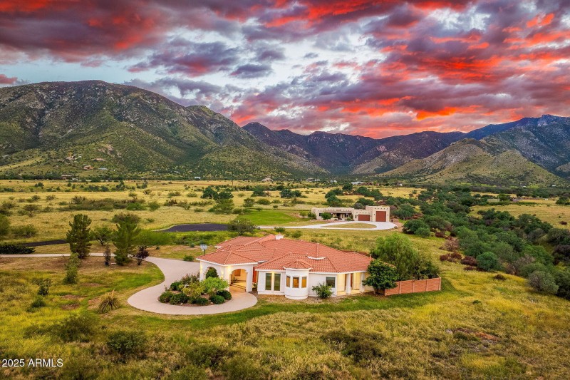 6-web-or-mls-9566 S Swiss Ct-6