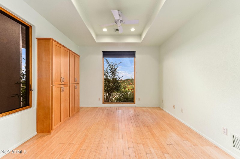 19-web-or-mls-9566 S Swiss Ct-20