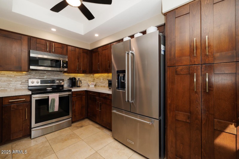 10573_E_Bella_Vista_Dr_13