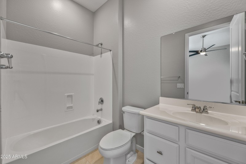 41912WSequoiaDrive-38