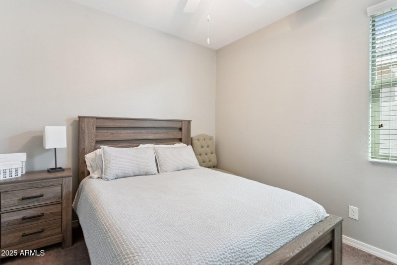 21-web-or-mls-19081-n-jameson-dr