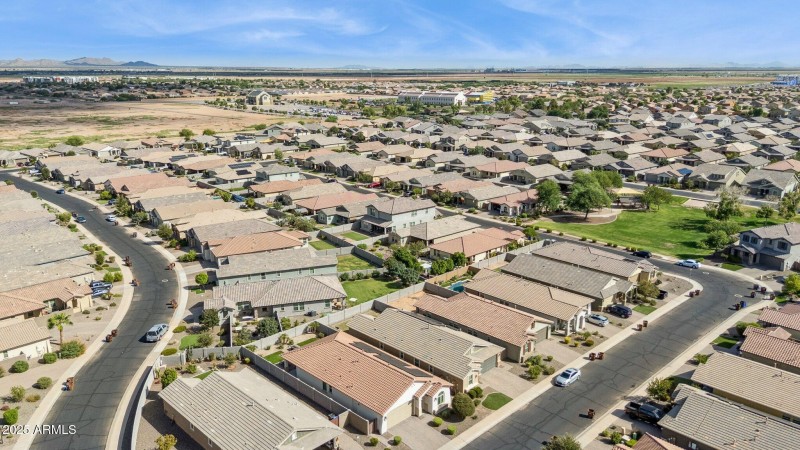 35-web-or-mls-19081-n-jameson-dr