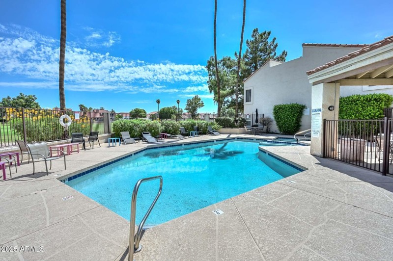 Arrowhead Lakes Community Pool-Spa