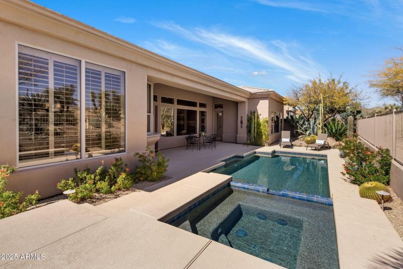 10-web-or-mls-D46A7480 copy