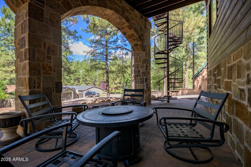 17385 Mountain Side Pl (4 of 49)