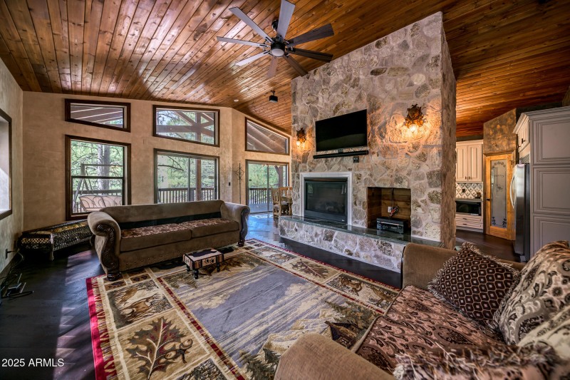 17385 Mountain Side Pl (42 of 49)