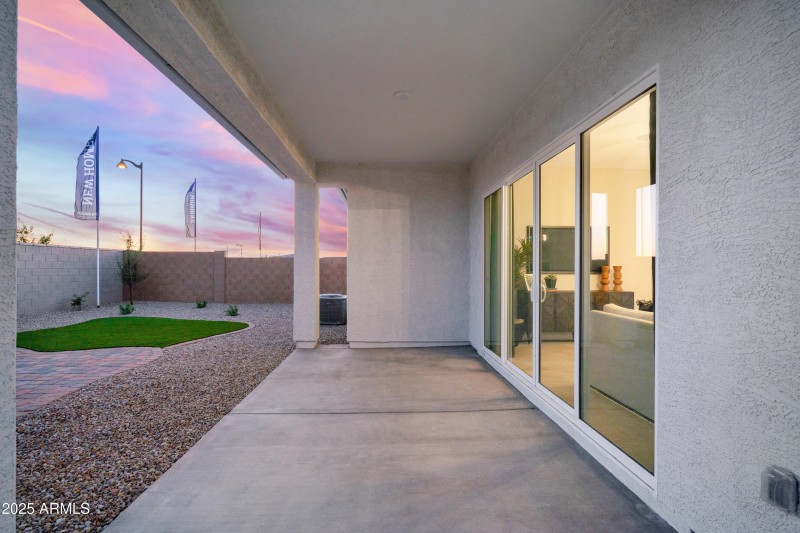 Dove_3734_Lakes at Red_Maricopa_AZ_DRH_3