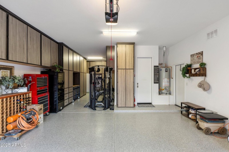 Fully insulated garage