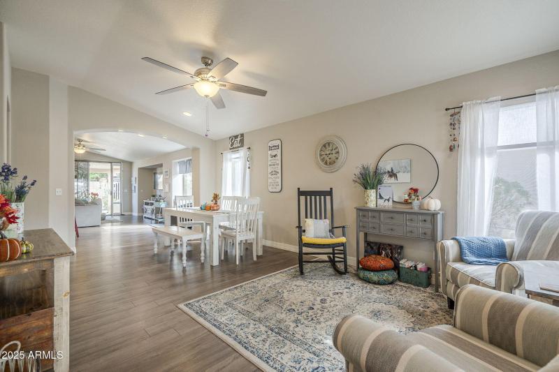 20-web-or-mls-Rising Sun-7