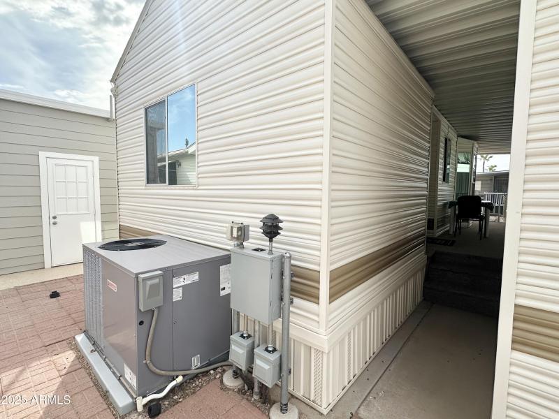 NEW A/C UNIT IN 2023