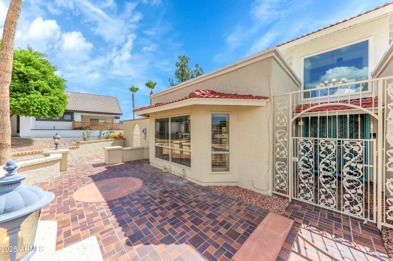 2237 E Captain Dreyfus-4