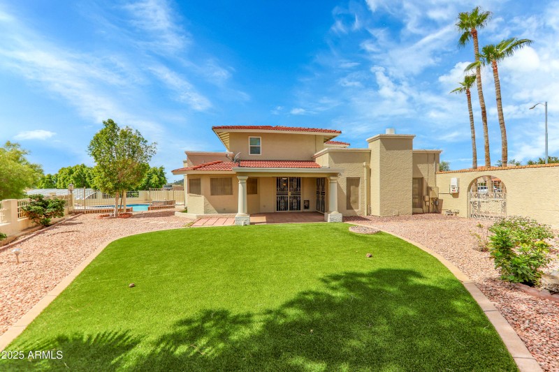 2237 E Captain Dreyfus-10