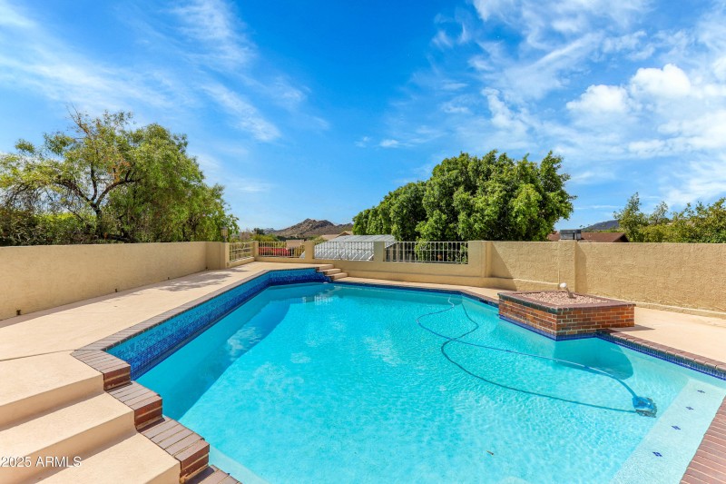 2237 E Captain Dreyfus-14