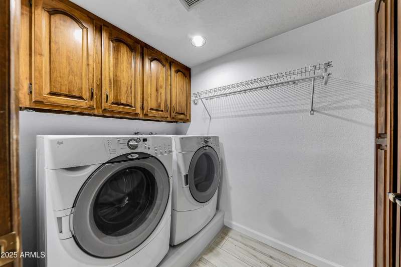 2237 E Captain Dreyfus-39