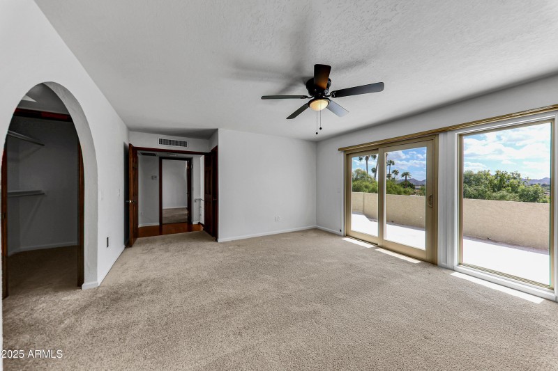 2237 E Captain Dreyfus-47