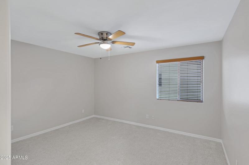 2732 N Monticello Dr-32