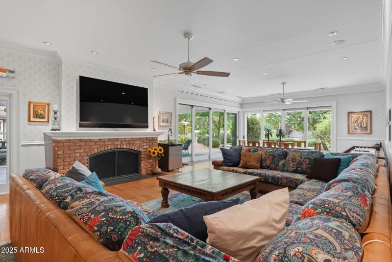 Cozy Space with Awesome View