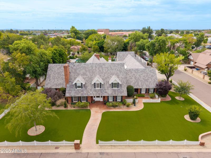 Sweet...Sweet...Caroline Ln