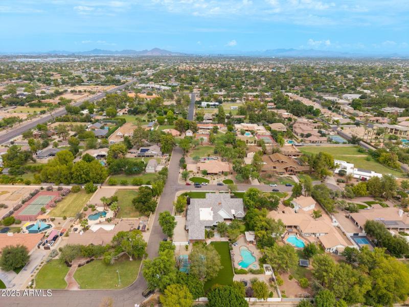 Located Near the I-10, 101, 202 & 60