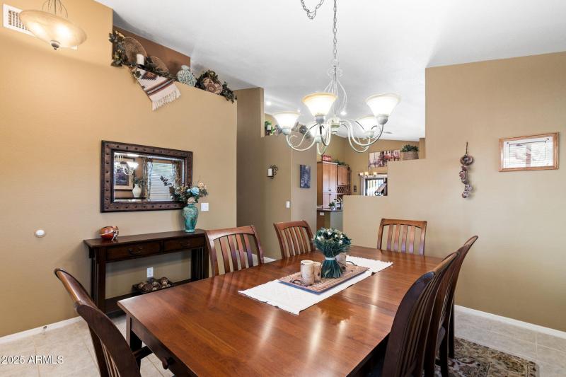 004__4670 S Jalapa Ln