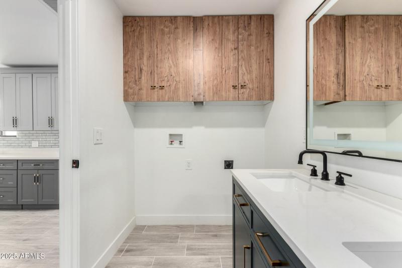 Guest house/ ADU laundry