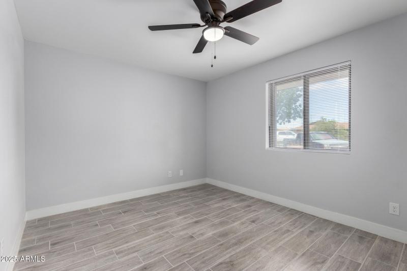 Main house guest bedroom