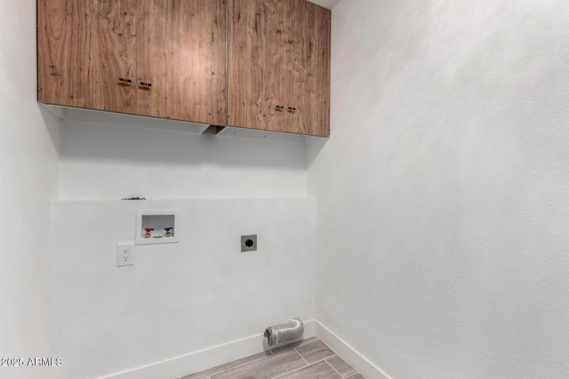Guest house/ ADU Laundry