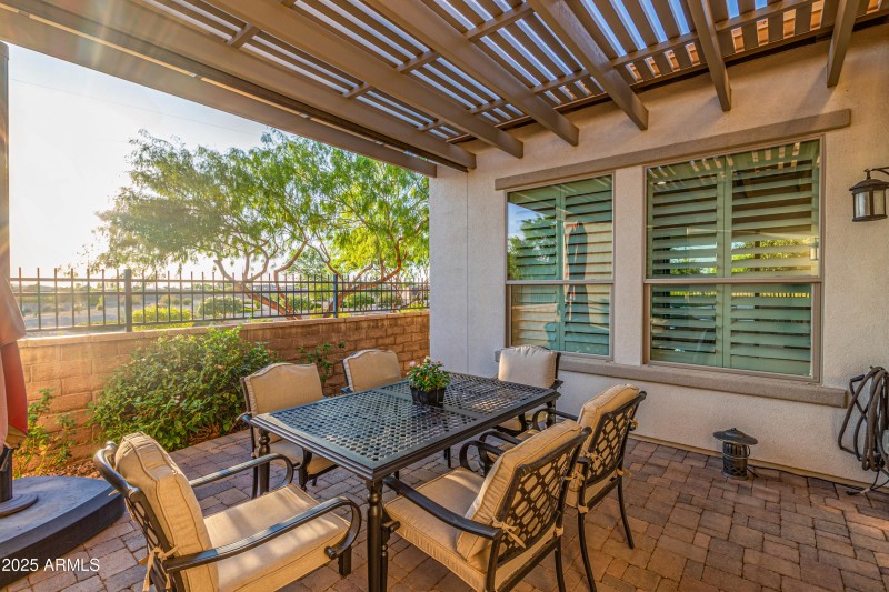 Side patio facing West sunsets