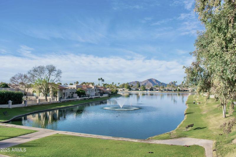 The Lakes & Pathways are Amazing!