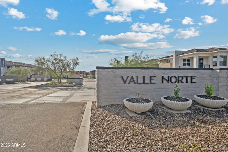 Valle Norte Gated Community