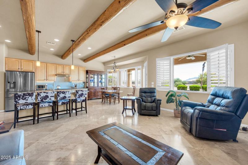 Rear vigas imbedded in ceiling