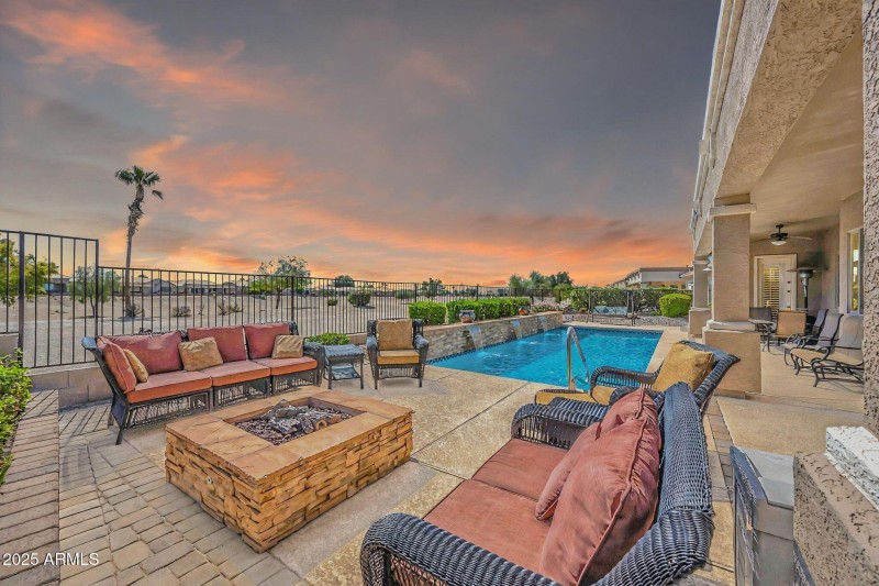 6789 S Four Peaks Way VT 4