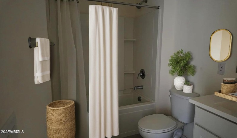 Virtual Staged Bathroom 2