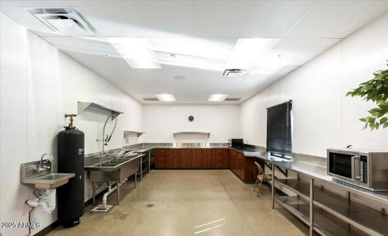 Community Clubhouse Kitchen