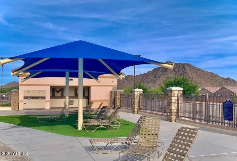 Community Pool Mountian View