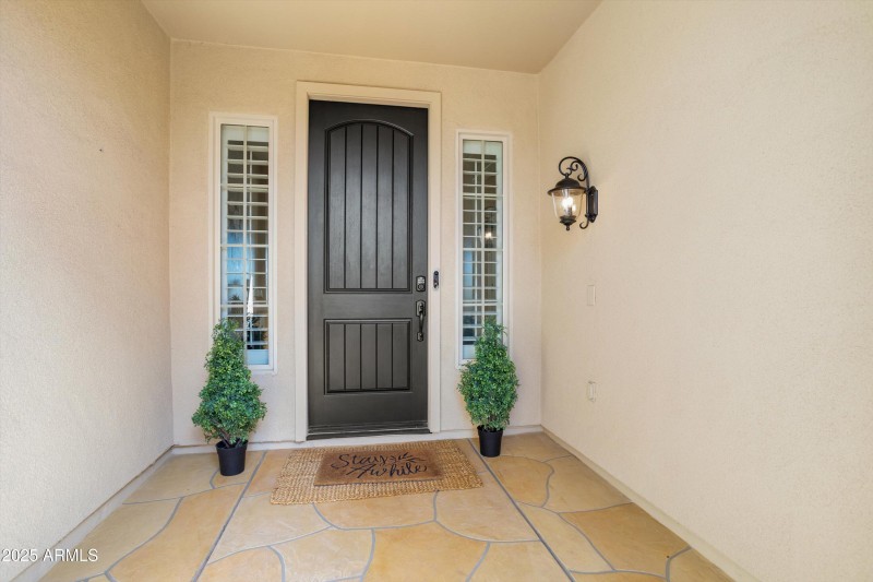 08-Entrance 23225 N Hank Raymond Dr