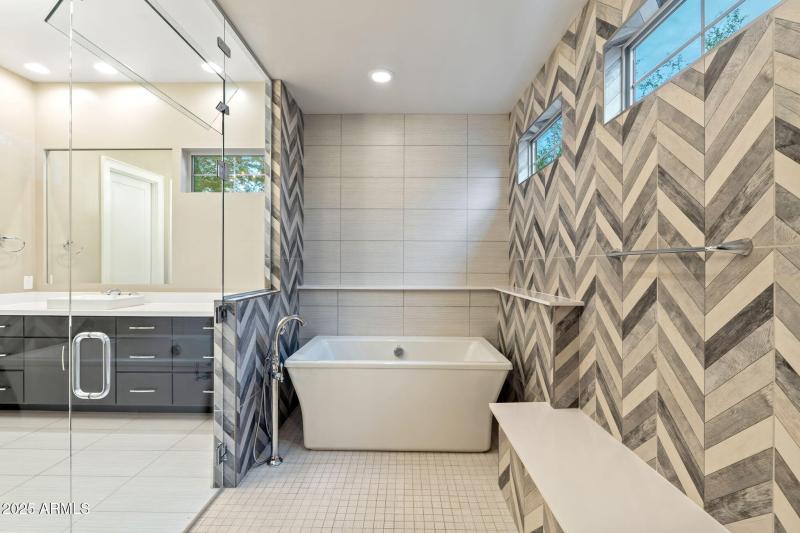 Walk in Shower tub combo