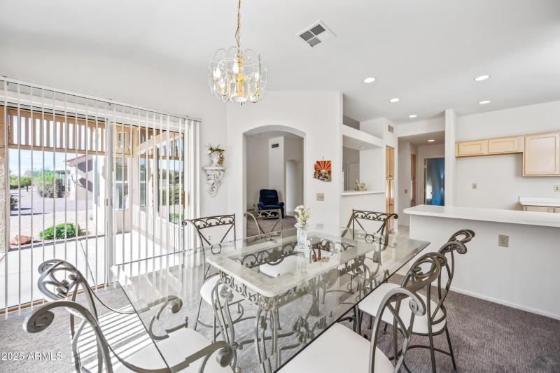 20-14529 Dining Room 3