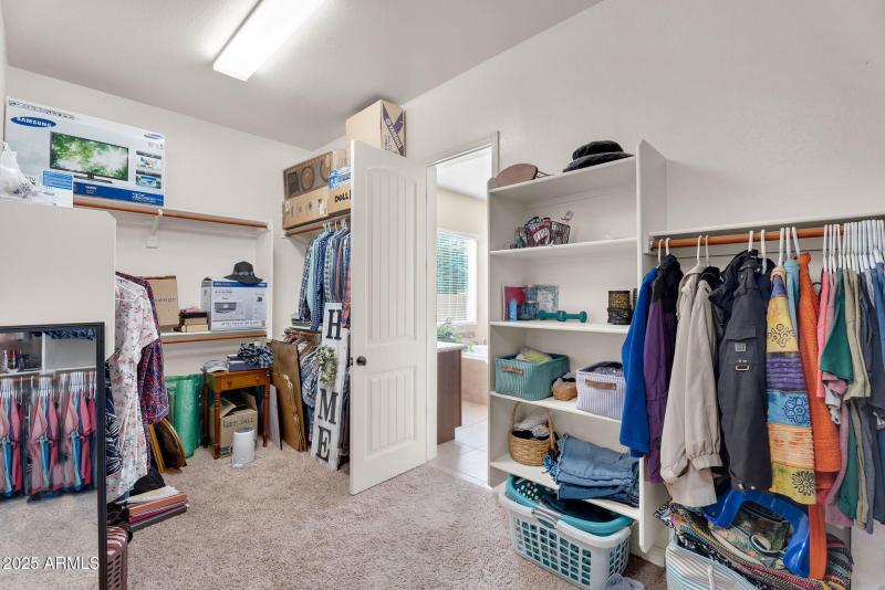 30-web-or-mls-1150 E Via Sicilia-24