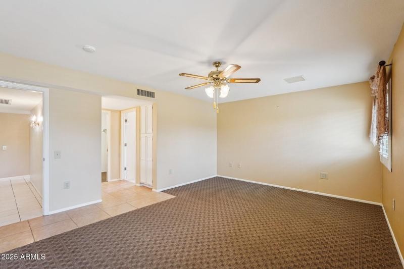 33-web-or-mls-W Crystal Lake Dr-S2909-03