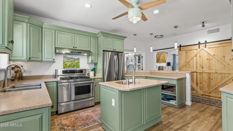 303 W Juniper Ave-53