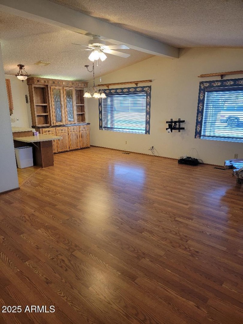 3927 Family room open