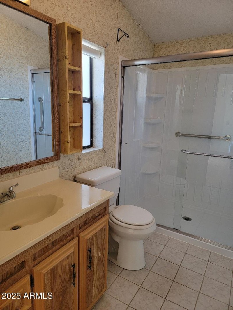 3927 col master bath with new shower