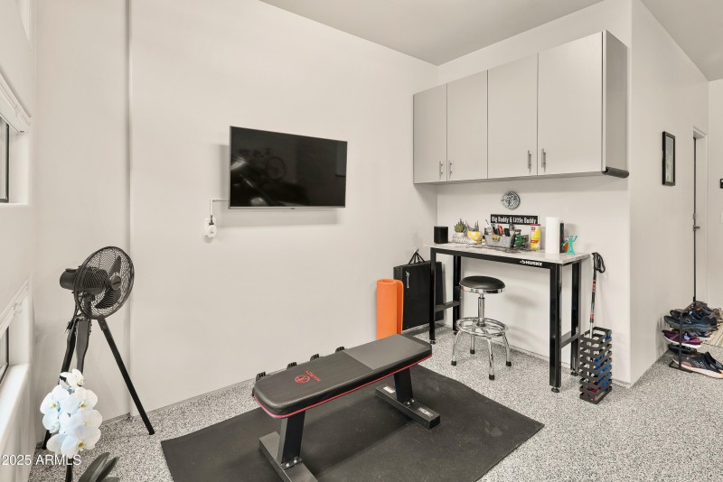 Bonus Space in Garage