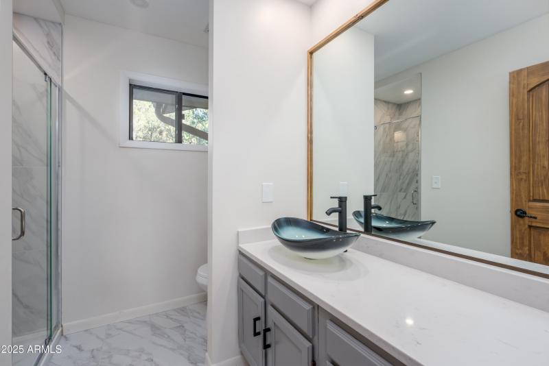 Upper Level Guest bathroom